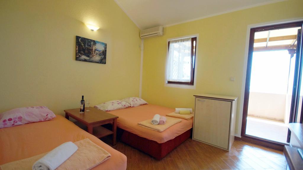 Apartmani Zona Sveti Stefan Dış mekan fotoğraf