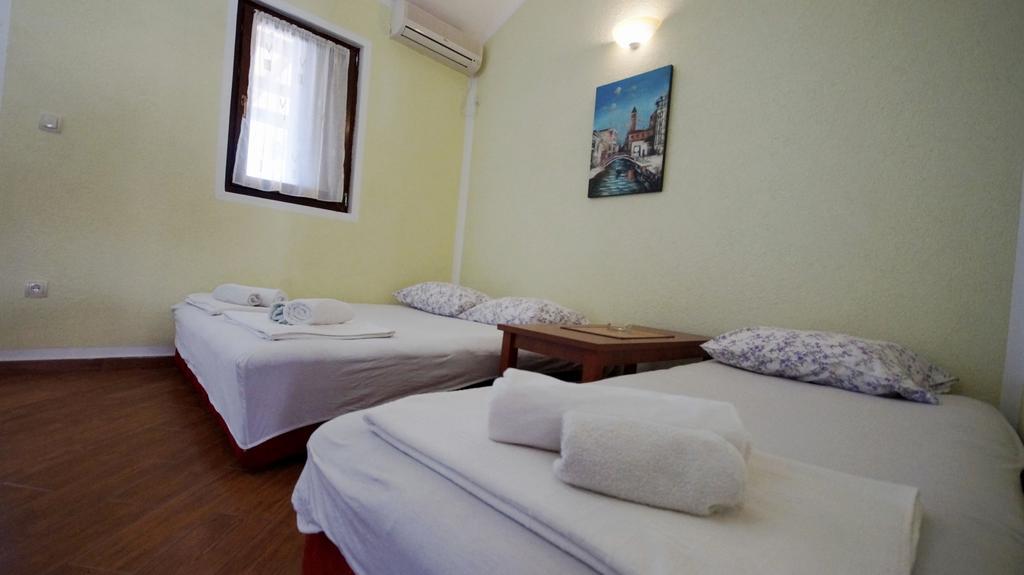 Apartmani Zona Sveti Stefan Dış mekan fotoğraf