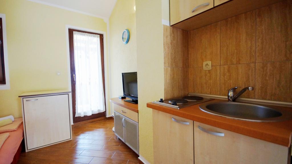 Apartmani Zona Sveti Stefan Dış mekan fotoğraf